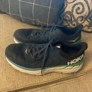 Hoka Clifton 7
